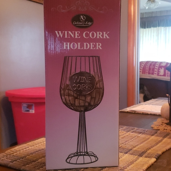 Wine cork holder 🥂